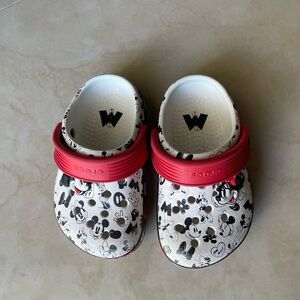 Mickey & Minnie Mouse crocs